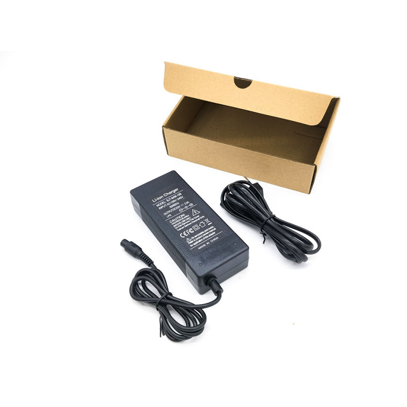 Conector GX12 do carregador 36V 2A